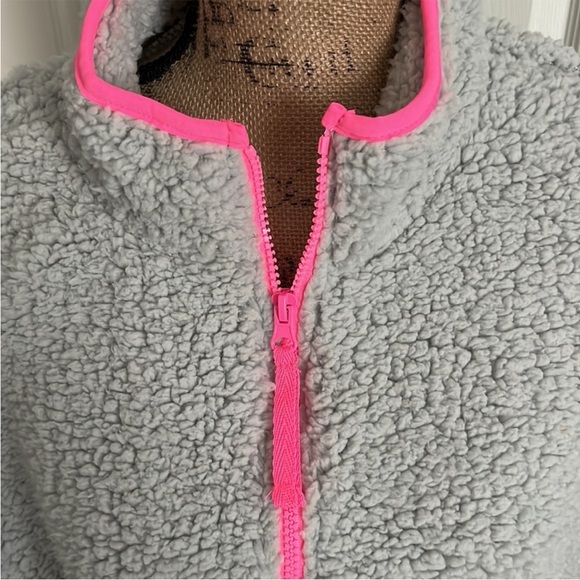 NWT Pink lovers sweater and Sherpa bundle Size XL - Picture 5 of 12